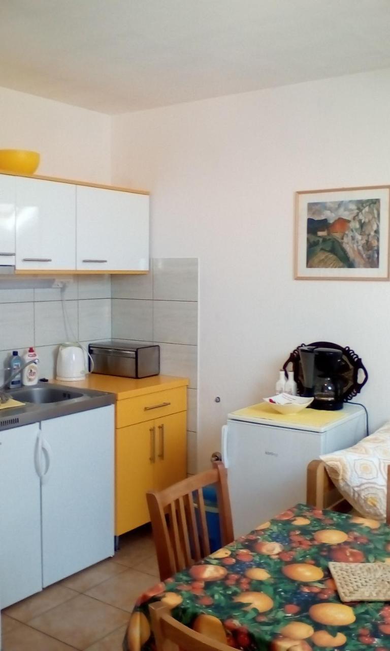 Apartment Gotovina 比奥格勒·纳·莫鲁 外观 照片